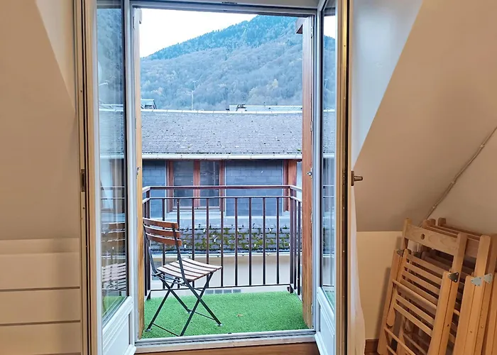 Gloria, T3, Wifi, Luchon Centre 아파트 *